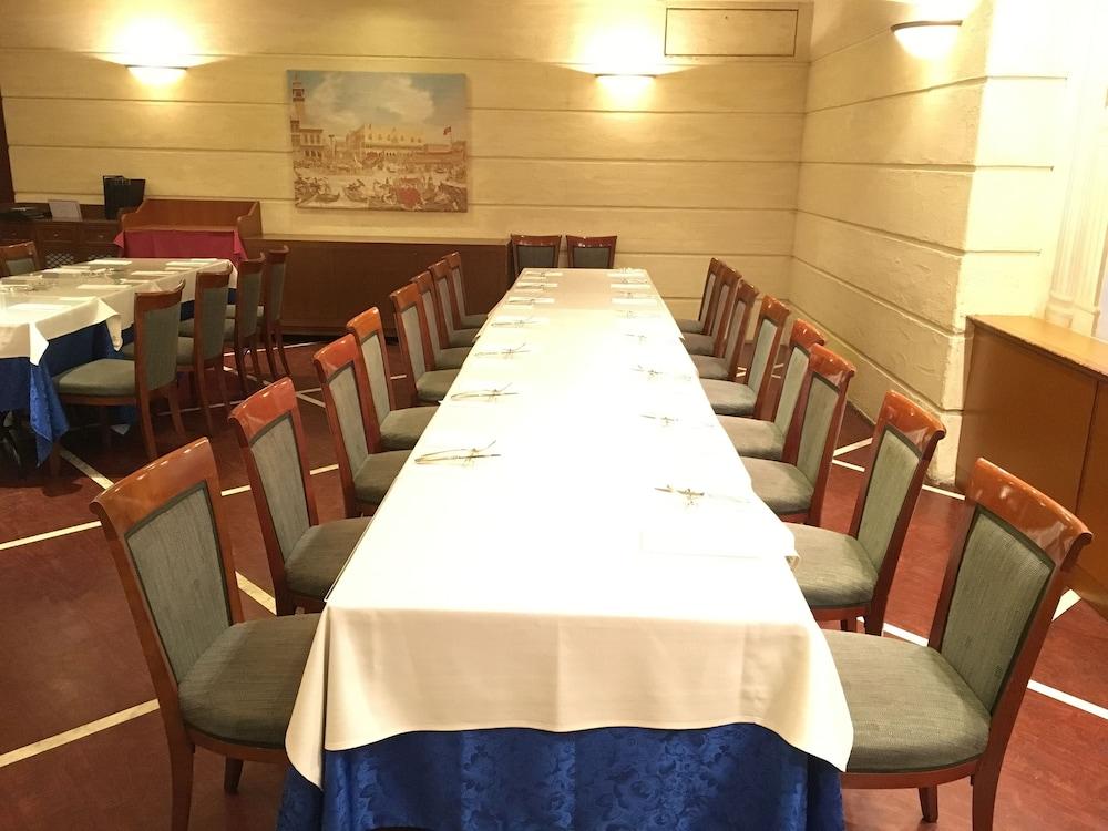 Hotel Yokohama Camelot Japan Eksteriør billede