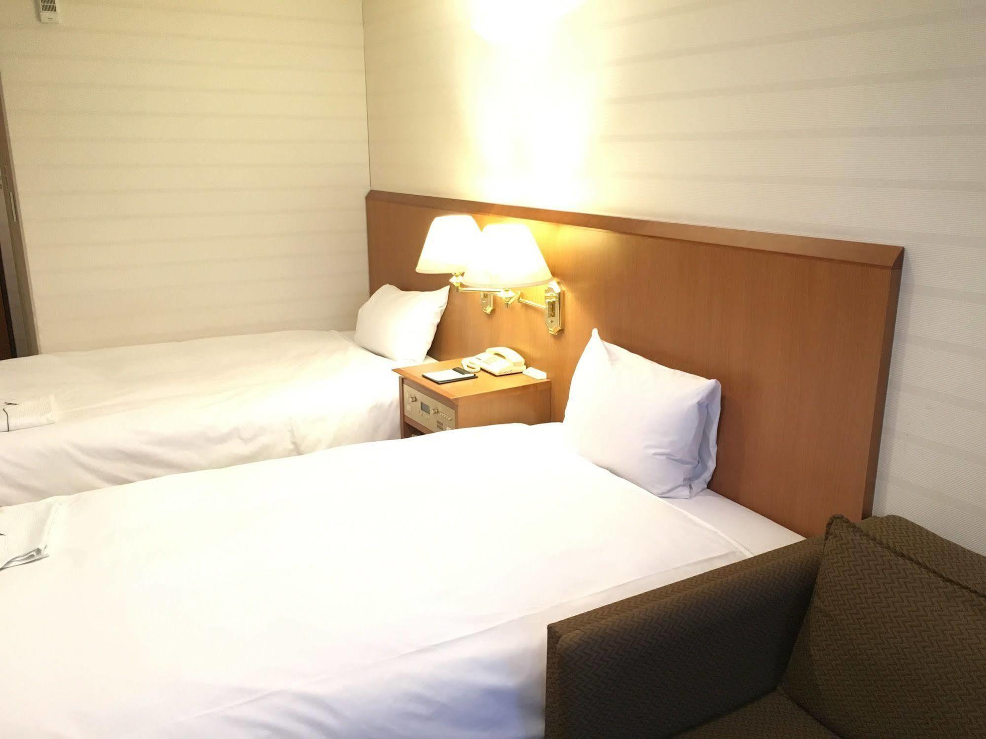 Hotel Yokohama Camelot Japan Eksteriør billede