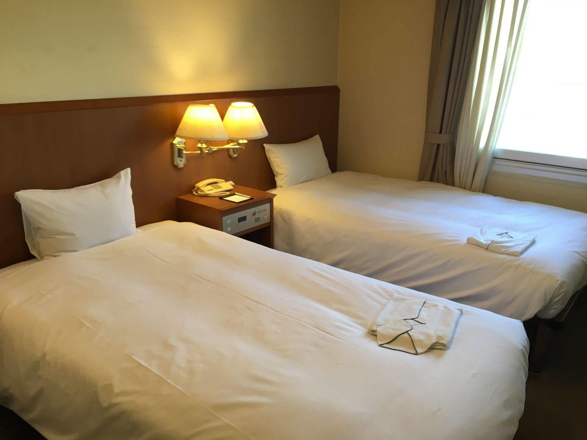 Hotel Yokohama Camelot Japan Eksteriør billede
