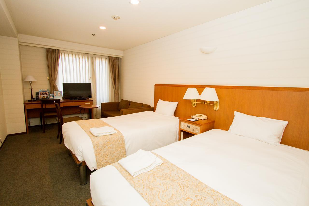Hotel Yokohama Camelot Japan Eksteriør billede